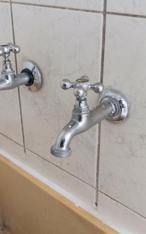 Casa à venda com 140m², 3 quartos e 2 vagasÁrea de Serviço