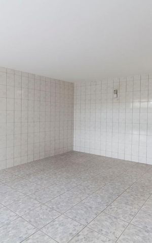 Casa à venda com 140m², 3 quartos e 2 vagasGaragem