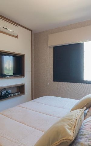 Apartamento à venda com 168m², 2 quartos e 3 vagas Apartamento à venda com 168m², 2 quartos e 3 vagasQuarto Suíte Master