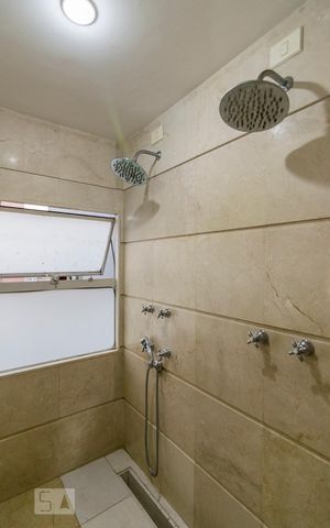 Apartamento para alugar com 480m², 3 quartos e 6 vagas Apartamento para alugar com 480m², 3 quartos e 6 vagasDuchas