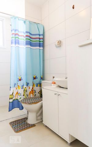 Apartamento para alugar com 55m², 1 quarto e sem vaga Apartamento para alugar com 55m², 1 quarto e sem vagaBanheiro