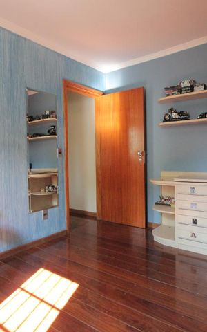 Casa à venda com 210m², 3 quartos e 4 vagasQuarto 2