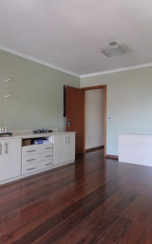 Casa à venda com 210m², 3 quartos e 4 vagasQuarto 1