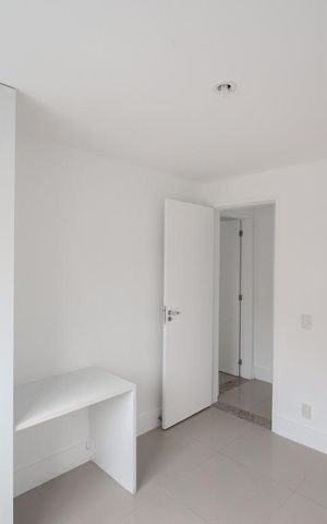 Apartamento para alugar com 164m², 3 quartos e 2 vagasQuarto