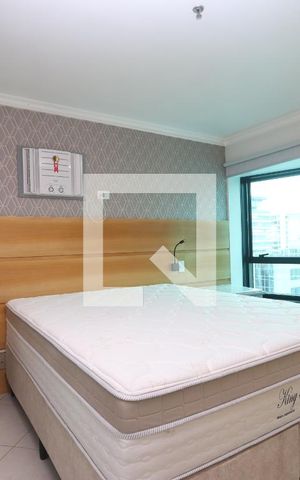 Apartamento à venda com 42m², 1 quarto e 1 vagaQuarto