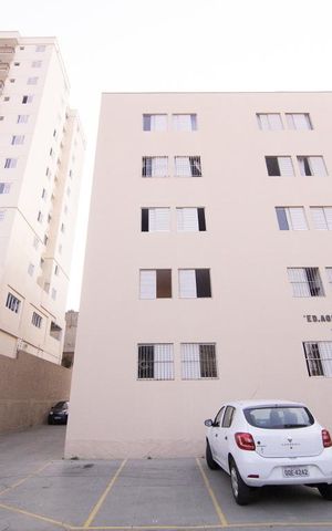 Apartamento à venda com 64m², 2 quartos e 1 vaga Apartamento à venda com 64m², 2 quartos e 1 vagaFachada e Garagem