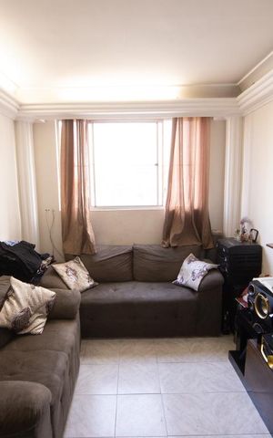 Apartamento à venda com 64m², 2 quartos e 1 vaga Apartamento à venda com 64m², 2 quartos e 1 vagaSala