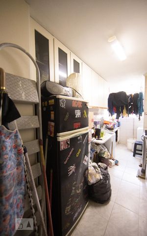 Apartamento à venda com 64m², 2 quartos e 1 vaga Apartamento à venda com 64m², 2 quartos e 1 vagaCozinha
