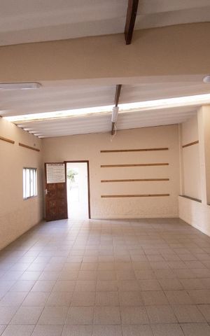 Apartamento à venda com 64m², 2 quartos e 1 vaga Apartamento à venda com 64m², 2 quartos e 1 vagaÁrea comum - Salão de festas