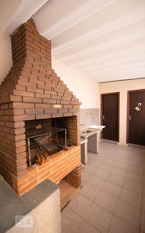 Apartamento à venda com 64m², 2 quartos e 1 vaga Apartamento à venda com 64m², 2 quartos e 1 vagaÁrea comum - Churrasqueira