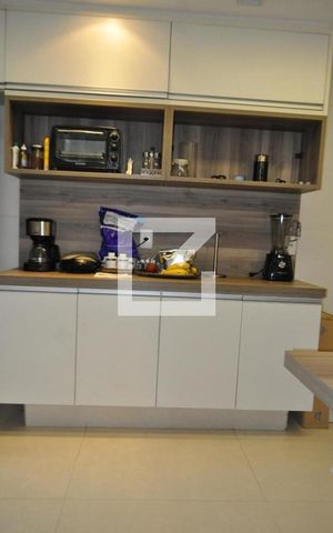 Apartamento à venda com 144m², 3 quartos e 2 vagasCozinha - Armários
