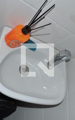 Apartamento à venda com 144m², 3 quartos e 2 vagasBanheiro de Serviço