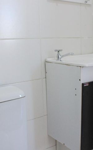 Apartamento à venda com 55m², 2 quartos e sem vaga Apartamento à venda com 55m², 2 quartos e sem vagaBanheiro Social