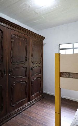Casa à venda com 500m², 3 quartos e 4 vagasQuarto 2