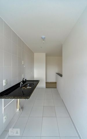 Apartamento para alugar com 52m², 2 quartos e 1 vaga Apartamento para alugar com 52m², 2 quartos e 1 vagaCozinha e Área de Serviço
