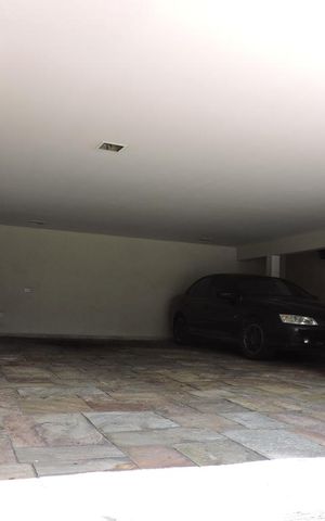 Casa à venda com 800m², 5 quartos e 6 vagasGaragem
