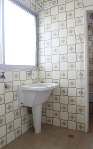 Apartamento para alugar com 72m², 2 quartos e sem vagaArea de Serviço