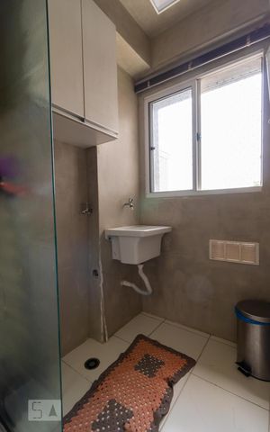 Apartamento para alugar com 70m², 3 quartos e 1 vagaÁrea de Serviço