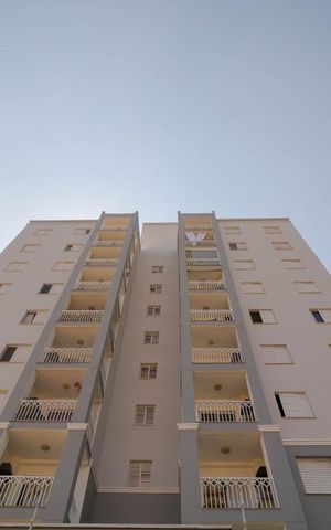 Apartamento para alugar com 70m², 3 quartos e 1 vagaFachada