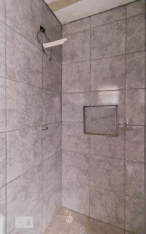 Casa à venda com 25m², 2 quartos e sem vagaBanheiro