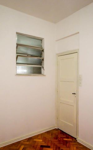 Apartamento para alugar com 230m², 3 quartos e 1 vaga Apartamento para alugar com 230m², 3 quartos e 1 vagaQuarto de Serviço