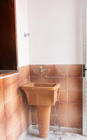 Casa à venda com 140m², 2 quartos e 1 vagaTanque