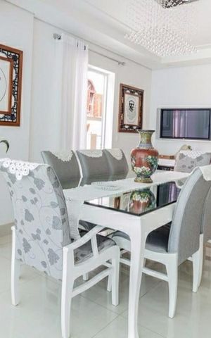 Casa à venda com 320m², 4 quartos e 4 vagas