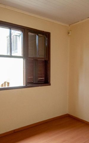 Casa à venda com 160m², 4 quartos e 2 vagas Casa à venda com 160m², 4 quartos e 2 vagasQuarto 1