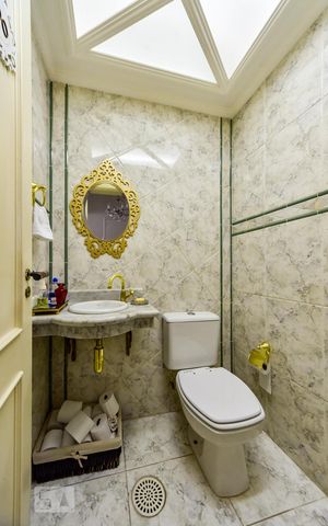 Apartamento para alugar com 167m², 4 quartos e 2 vagas Apartamento para alugar com 167m², 4 quartos e 2 vagasLavabo