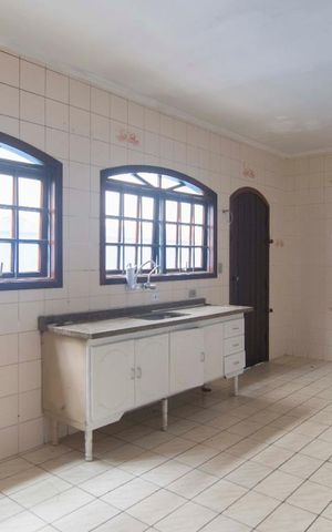 Casa à venda com 130m², 3 quartos e 2 vagasCozinha