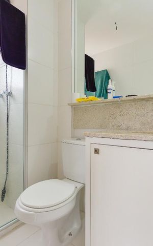 Studio à venda com 34m², 1 quarto e 1 vaga Studio à venda com 34m², 1 quarto e 1 vagaBanheiro