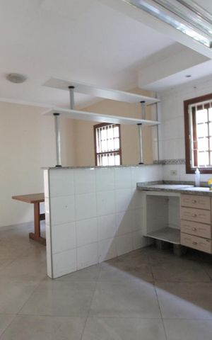 Casa à venda com 360m², 3 quartos e 4 vagasAquecedor