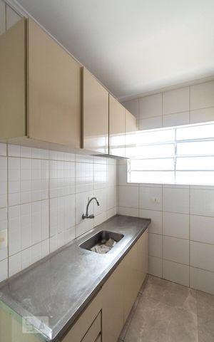 Apartamento à venda com 65m², 2 quartos e 1 vagaCozinha