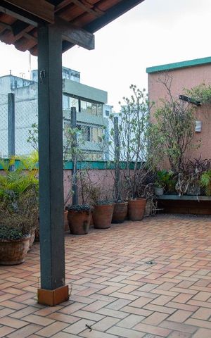 Apartamento para alugar com 225m², 4 quartos e 1 vaga Apartamento para alugar com 225m², 4 quartos e 1 vagaTerraço