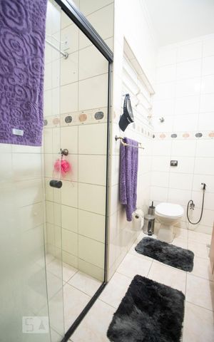 Casa à venda com 190m², 4 quartos e 3 vagasbanheiro 