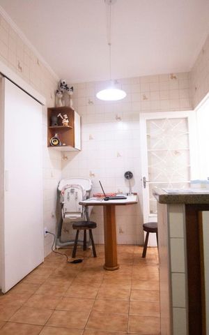 Casa à venda com 190m², 4 quartos e 3 vagascozinha