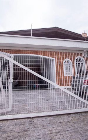 Casa à venda com 190m², 4 quartos e 3 vagasfachada