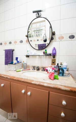 Casa à venda com 190m², 4 quartos e 3 vagasbanheiro