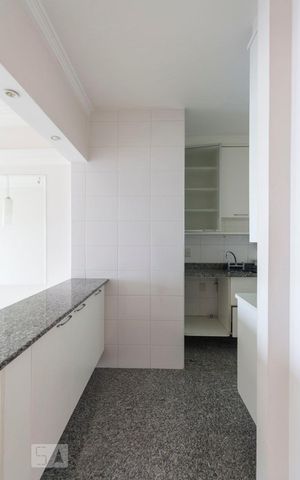 Apartamento à venda com 68m², 2 quartos e 2 vagasCozinha