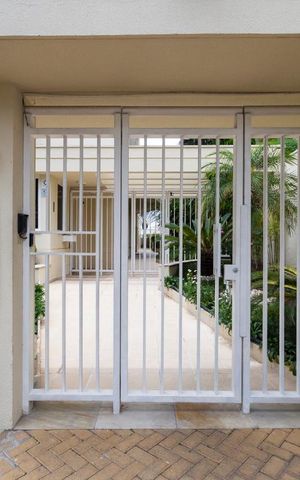 Apartamento à venda com 68m², 2 quartos e 2 vagasFachada