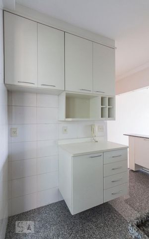 Apartamento à venda com 68m², 2 quartos e 2 vagasCozinha