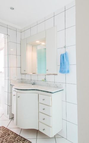 Apartamento à venda com 118m², 3 quartos e 2 vagasBanheiro da Suíte