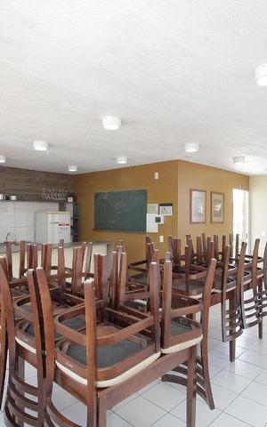 Apartamento à venda com 52m², 2 quartos e sem vagaÁrea comum - Salão de festas
