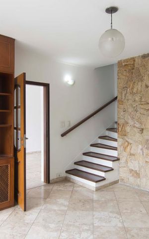 Casa à venda com 400m², 3 quartos e 4 vagasSala