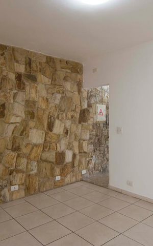 Casa à venda com 400m², 3 quartos e 4 vagasCopa