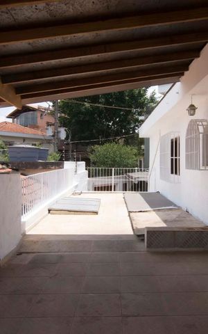 Casa à venda com 400m², 3 quartos e 4 vagasSacada Quarto 1