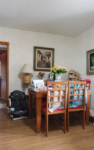 Apartamento para alugar com 120m², 3 quartos e 2 vagas Apartamento para alugar com 120m², 3 quartos e 2 vagasSala