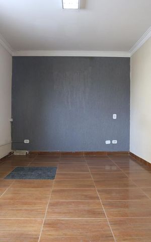 Casa à venda com 174m², 4 quartos e 1 vagaSuíte
