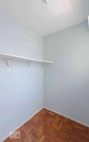 Apartamento à venda com 62m², 2 quartos e sem vagaQuarto de Serviço