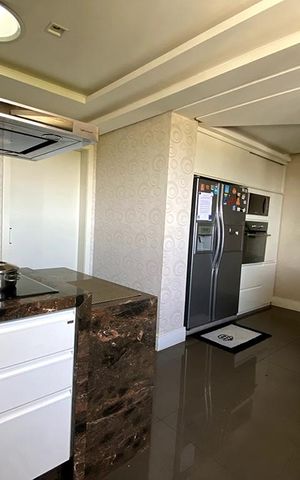 Apartamento à venda com 194m², 3 quartos e 4 vagasCozinha